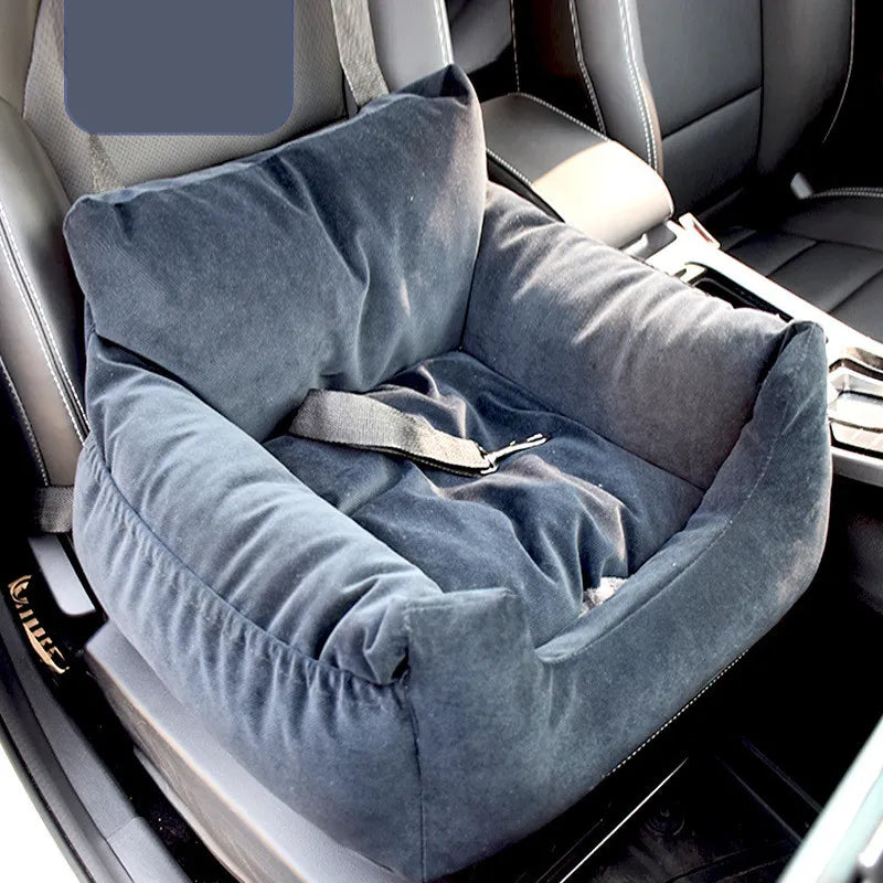 Comfortable car seat cover for pets – transport for dogs and cats