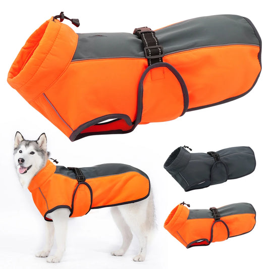 Waterproof raincoat for dogs, including suitability for dog harnesses "Storm Protection+"