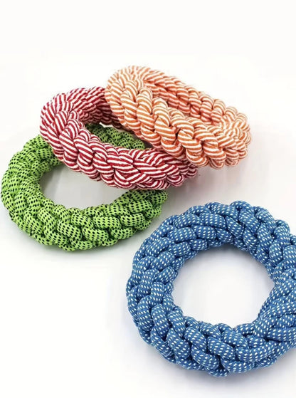 Robust chewing ring for dogs - Natural rope toy for healthy gums