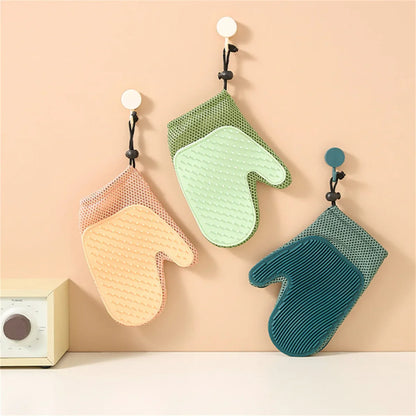 2-in-1 cat glove for grooming